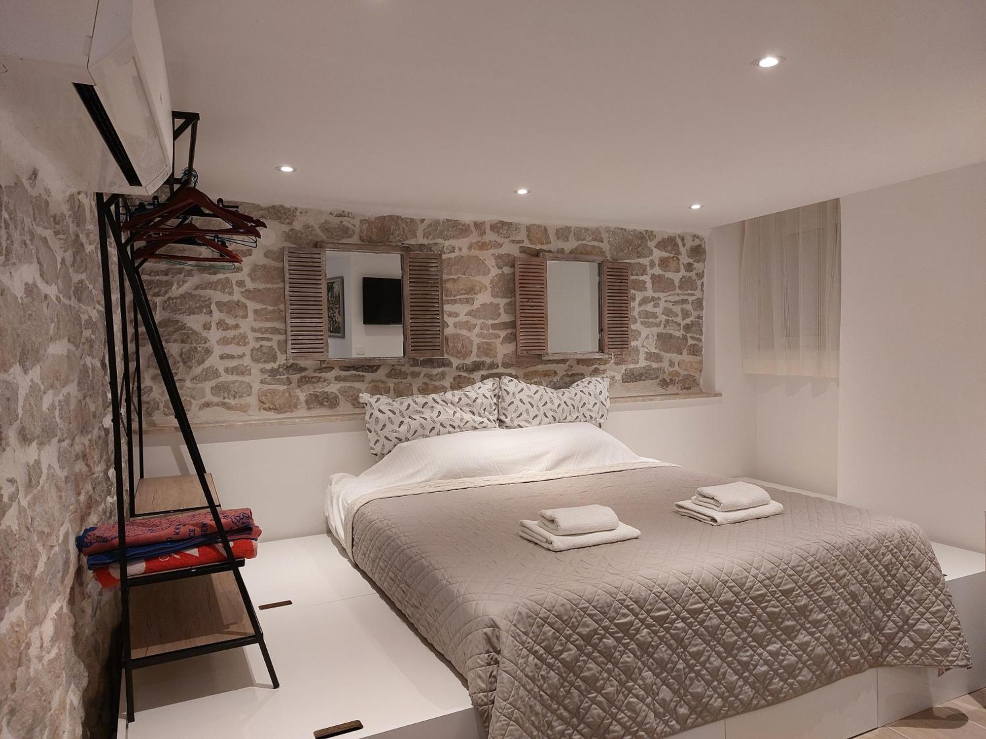 2024 Newly Renovated Apt-5 Min Walk To Old Town Apartament